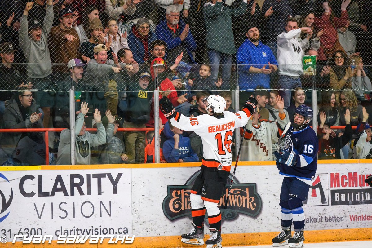 The @winklerflyers took a 2-0 series lead on Sunday night in front of a sold out Centennial Arena in Winkler. ⬇️ 📸 @Swatter37 📝 Read | mjhlhockey.ca/flyers-take-2-… @McMunnandYates #TurnbullCupFinal