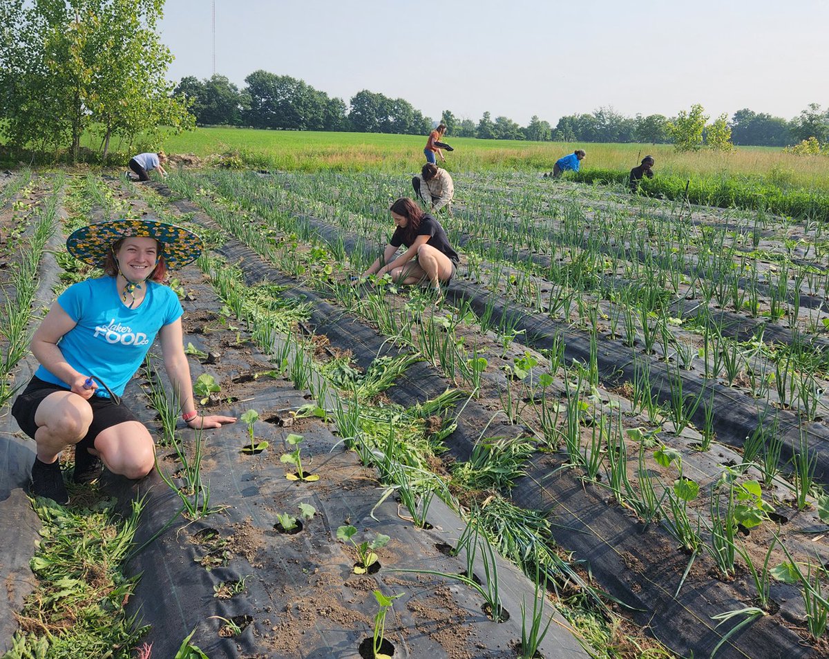 Aramark's tweet image. In honor of #EarthDay 2024, we're highlighting some ways we are collaborating with our employees, clients, and communities to help protect the environment. 

🔗aramark.com/newsroom/news/…

#AramarkBeWellDoWell