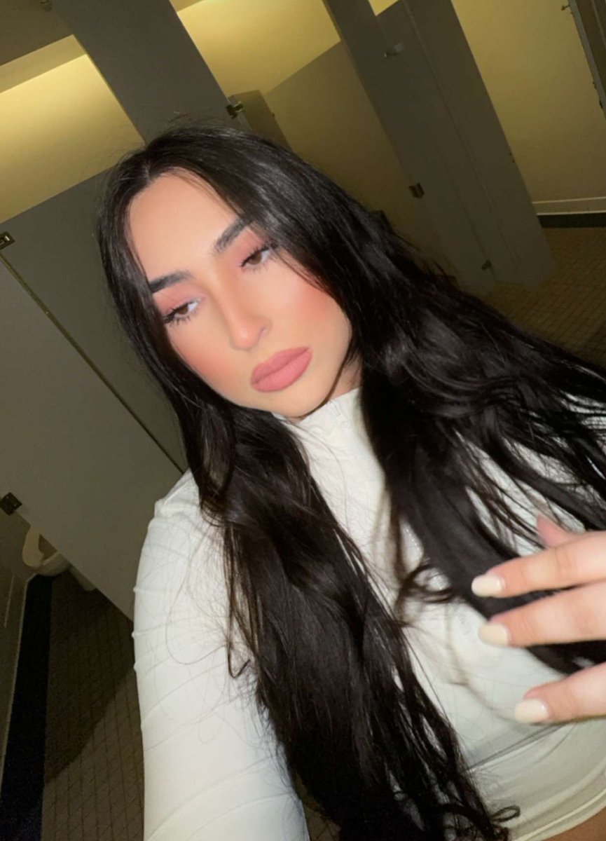 T O Я I tweet media