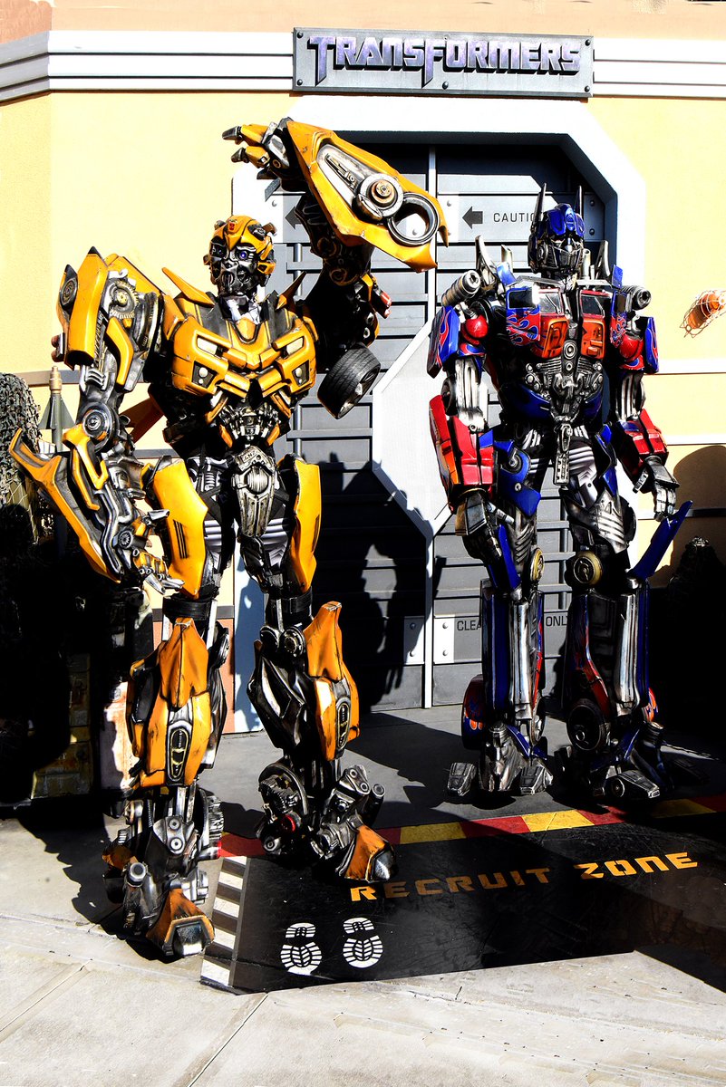 Transformers Recruit Center - Universal Studios - Los Angeles -