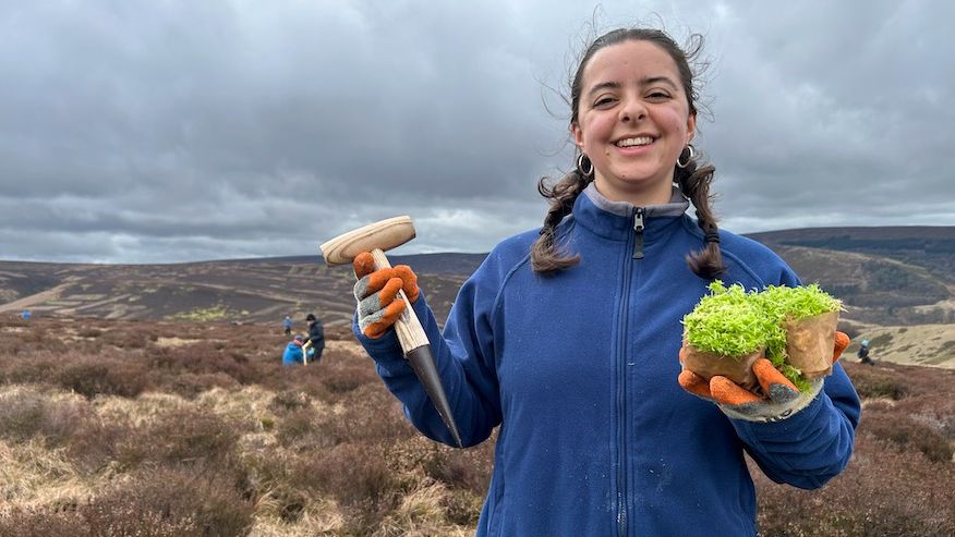 A cuppa for the climate crisis? ☕🌍 On this year’s #EarthDay, Monday 22 April 2024, the BMC would love you to donate the cost of your usual cup of coffee, tea or hot chocolate to #TheClimateProject charity campaign. Read more via the link below 👇 🔗 hillwalking.thebmc.co.uk/cuppa-for-clim…