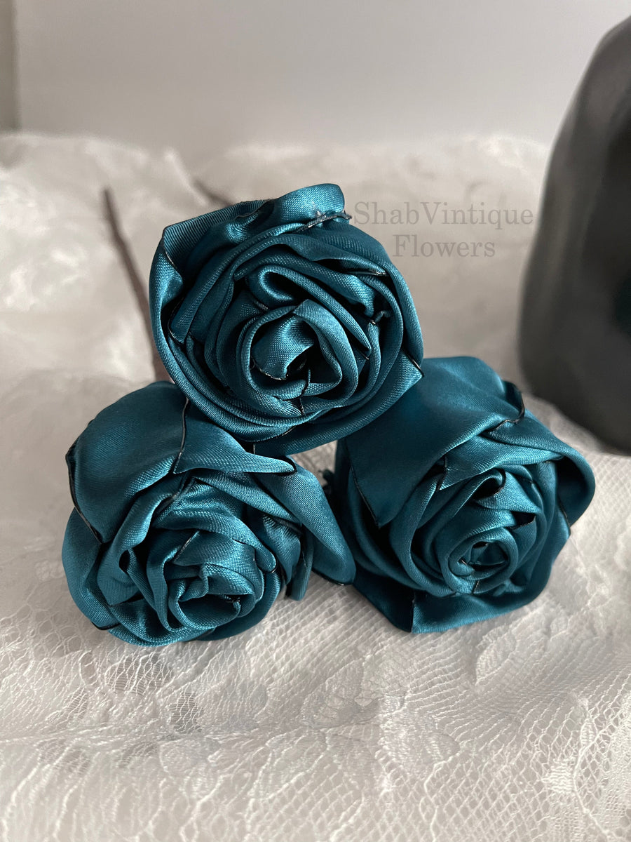 Teal Wedding Flower  #weddingvibes #bohostyle #rusticwedding #togetherforever #flowerboy #bridetobe2025 #misstomrs… dlvr.it/T5s1tw #weddingflowers #centerpieces #handmade #onlineshopping #flowerpetals #weddingaisledecor #partydecor #celebration