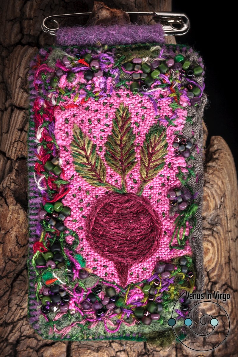 wish talisman ~ bag charm ~ safety pin boho amulet ~ hippie brooch

#HandmadeInUSA #boho #LuckyCharm #UniqueJewelry #ArtisanJewelry #TextileArt #BohoBrooch #BohemianStyle #BohoAccessories #BohoStyle #HandmadeBrooch 
@HandmadeHour

bonanza.com/listings/16216…