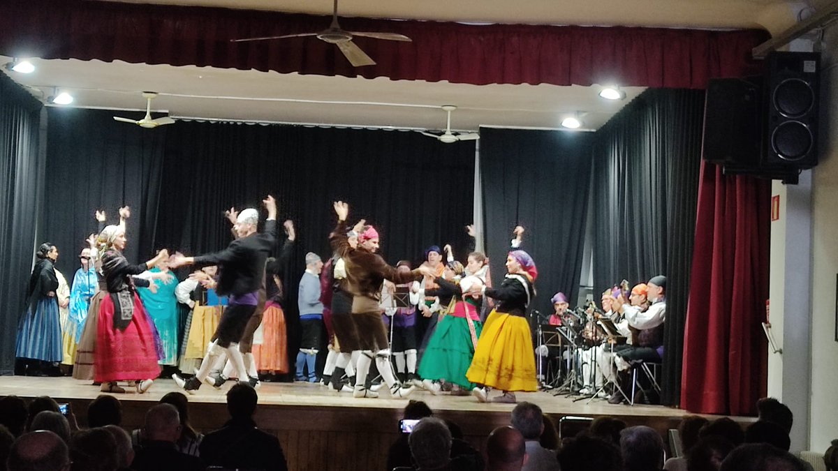 c_aragonmollet's tweet photo. Ayer fue un gran día en la Festividad de San Jorge https://t.co/OpViLcJuFQ