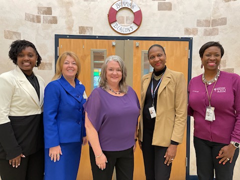 Thank you to @Academic__Angel, @R2MilConnected, and Mrs. Kristy Pitts from @dodeagrants, for visiting us this morning to see our math coach, @OhmerClass, in action! We are so appreciative of our DoDEA grants! @RichlandTwo @kjameshill @DrSumpterAP