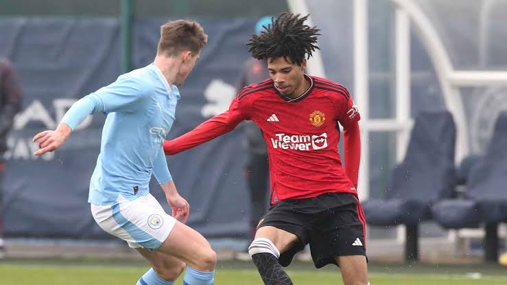 Tomorrow's the day! Manchester City vs Manchester United in the #U18PLCup final! Don't miss the future stars in action! #U18PremierLeague #ManchesterDerby #YouthFootball