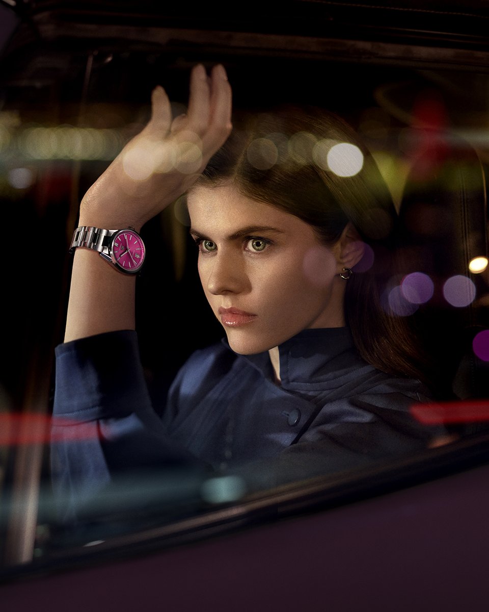 Chasing dreams since 1963 Capturing the maverick essence of the TAG Heuer Carrera collection, House Ambassador @AADaddario epitomizes the relentless drive to conquer all horizons with grace and boldness, inspiring dreamchasers to pursue their aspirations with unwavering…