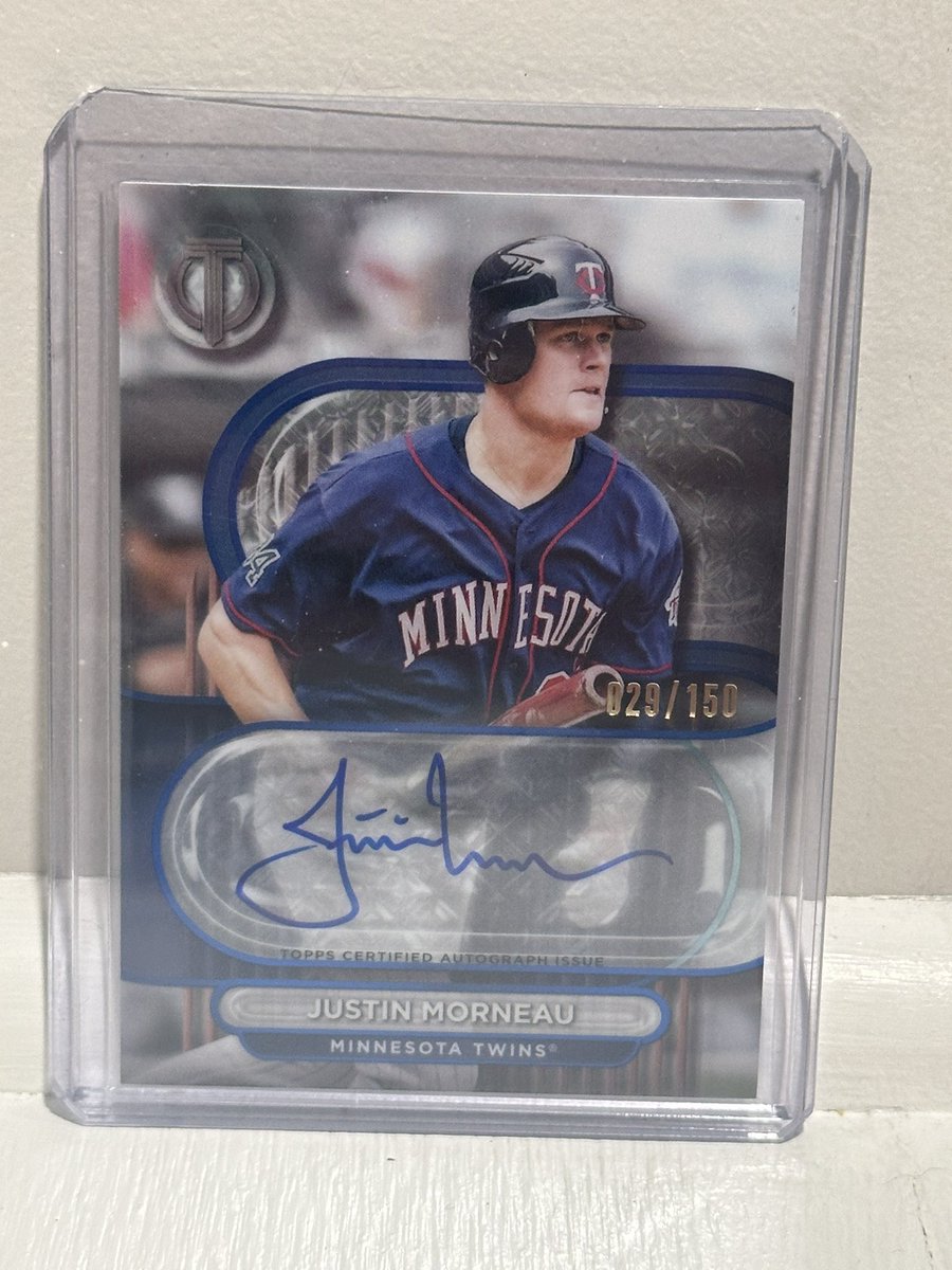 tlschwerz's tweet photo. Let’s get some good vibes going against the #WhiteSox.

RT to win this Justin Morneau #MNTwins @Topps Tribute auto.

Must be following to be eligible. https://t.co/yVd8zinRvj