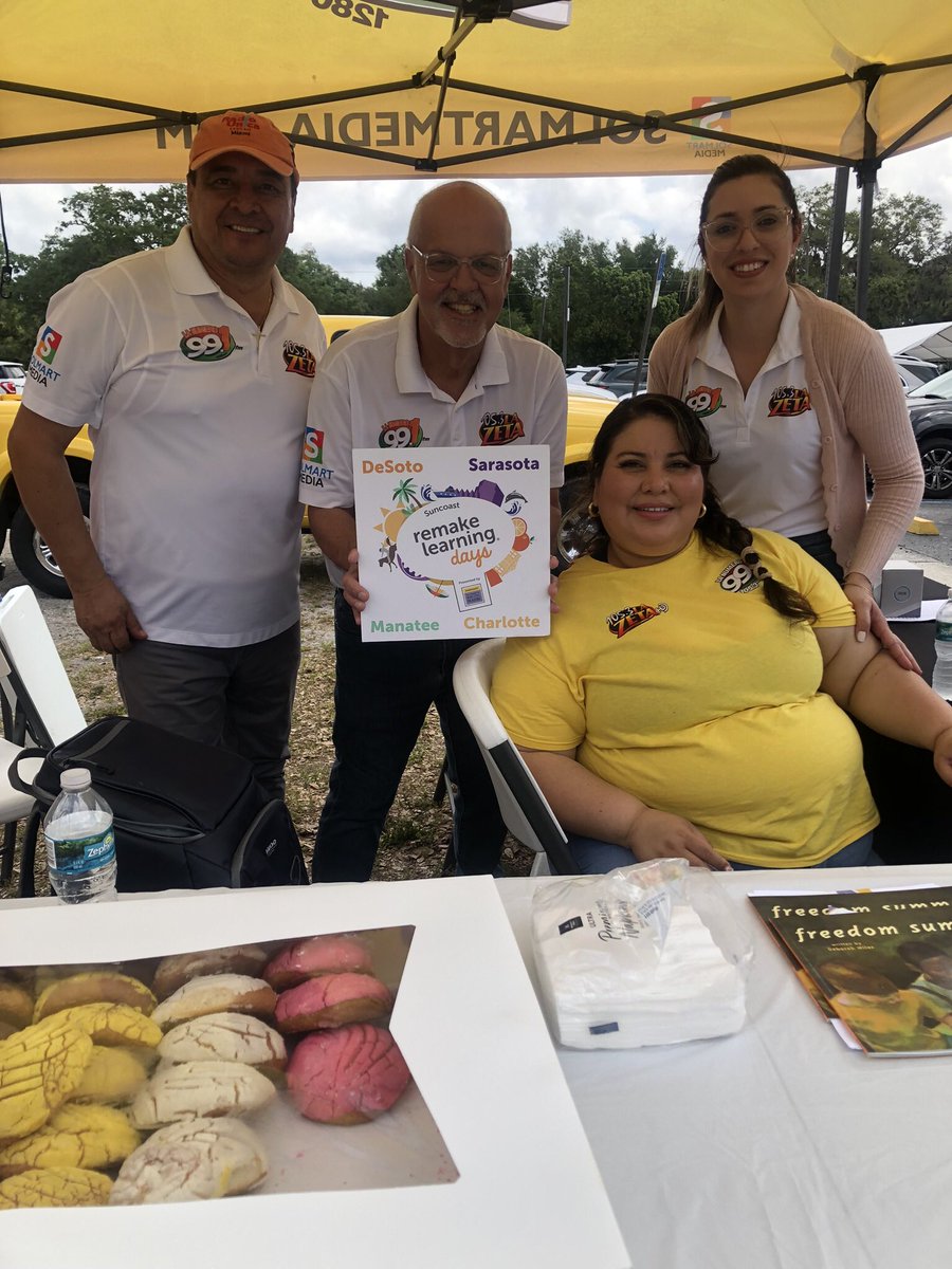 Interview with youth. Community building during #RemakeDays 
#SuncoastRemakeDays @remakelearningdays <a href="/SuncoastCGLR/">Suncoast GL Reading</a> <a href="/ThePattersonFdn/">The Patterson Foundation</a>