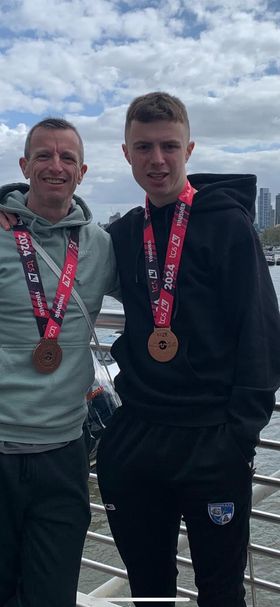 Shout out to one of our players Toby Ballard and his Dad Simon after their London marathon run at the weekend. Well done both 💙🤍💙🤍 @moreseafood @PumpTechLtd Breakwater Marine Engineering @fpt @BrixhamCasuals @Brixhamfishmkt @swsportsnews @TSWesternLeague 🐟🐟🐟