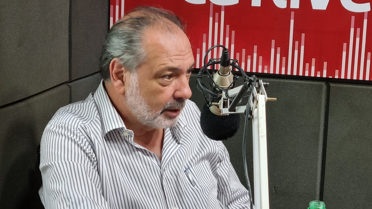 'El rumbo del gobierno es correcto, el liderazgo es fuerte que ha permitido sortear obstáculos. Hay que seguir trabajando por un pais seguro, integrado y desarrollado', dice el precandidato del @PNACIONAL, @jorgegandini, en Radio Rivera.