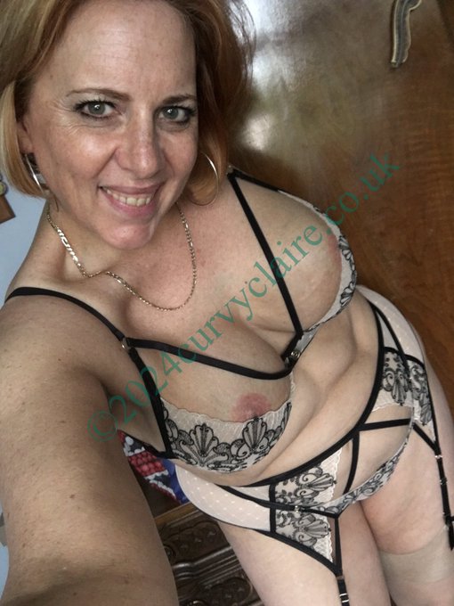 Cheeky lingerie set https://t.co/9FV8jctAhU