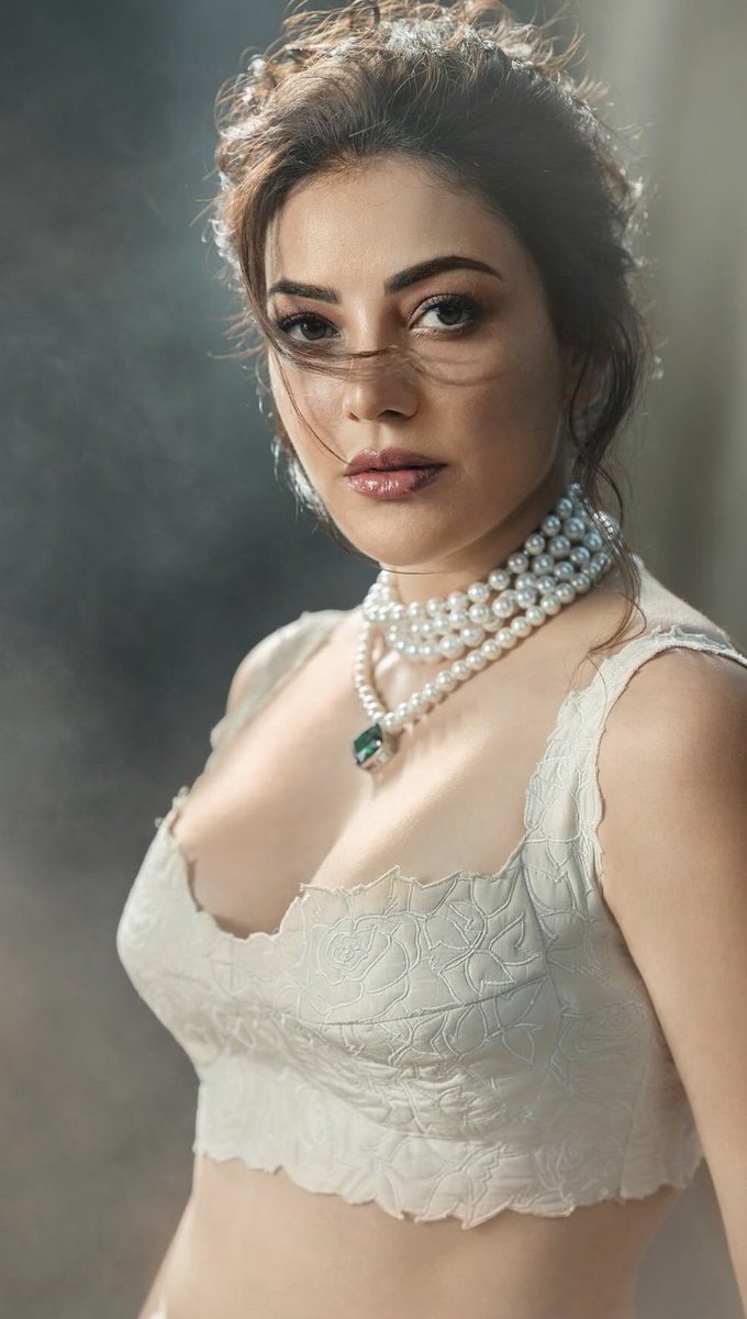 GLxcMknXoAAtjvQ?format=jpg&name=medium