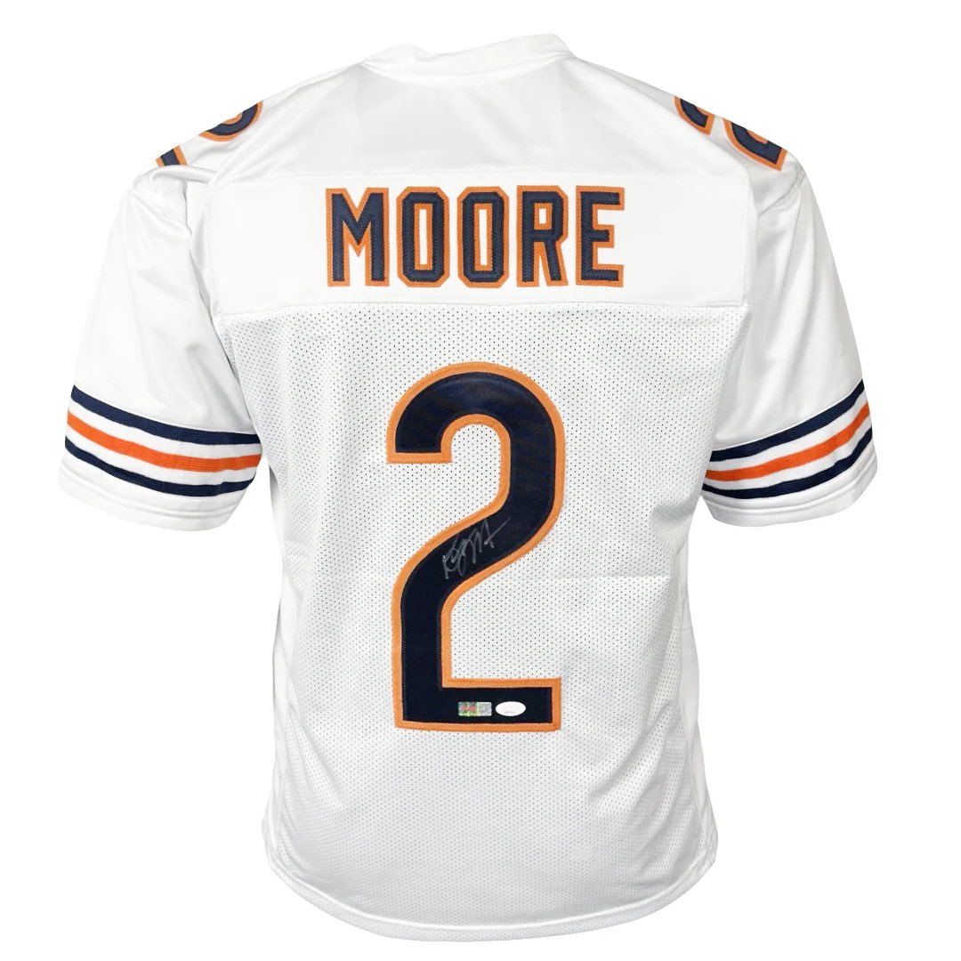 JAYChi_Bears's tweet image. 🚨NFL DRAFT GIVEAWAY🚨

To celebrate this exciting draft for The #Bears, we’re giving away an autographed DJ Moore jersey!

To enter;
-Follow @OfficialJAYCHI 
-Like &amp;amp; RT this tweet
-Reply 🐻⬇️

Winner selected during our livestream this Thursday!

*Make sure it’s us if you win*