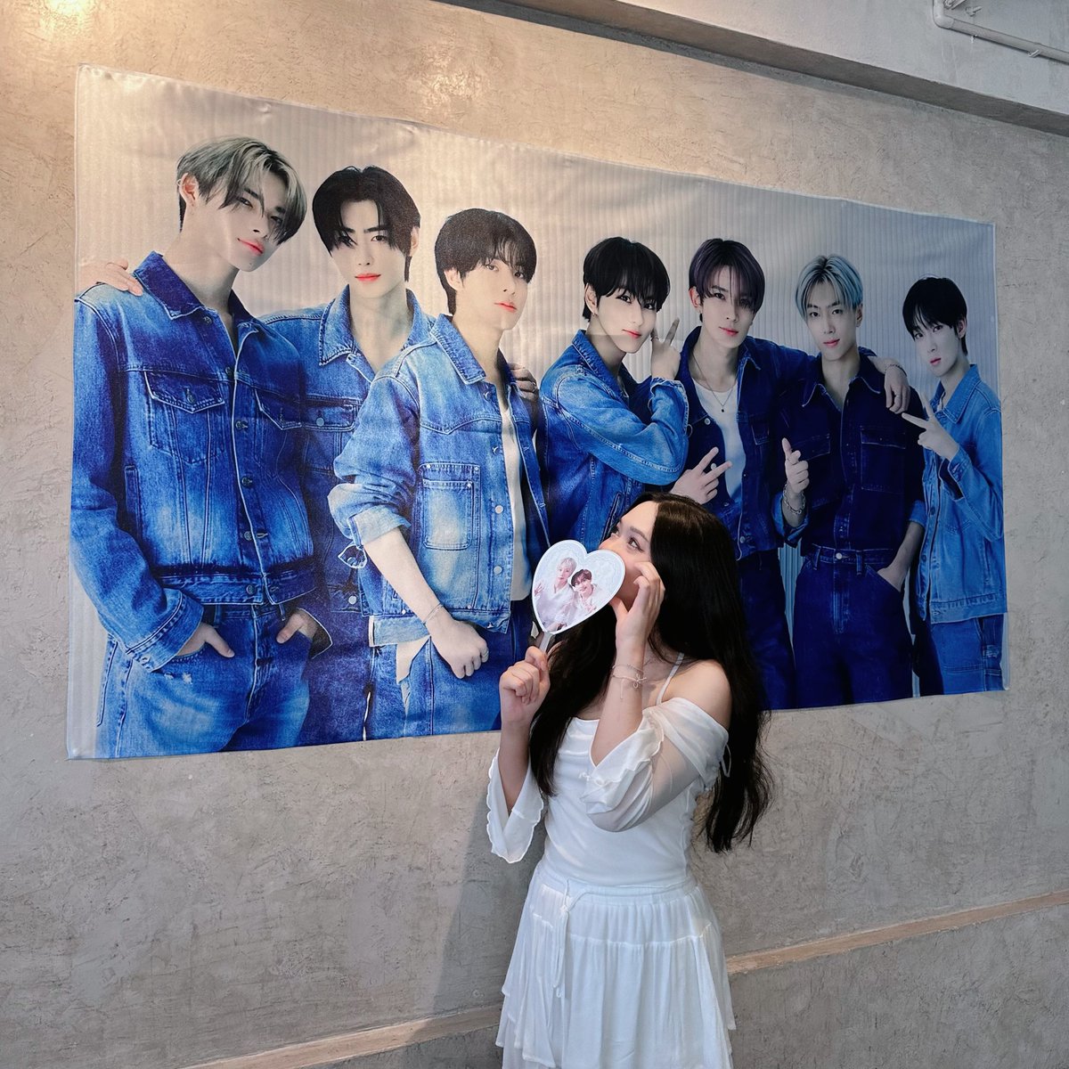 butterwoniee's tweet photo. แสตนดี้ 6 ตัวจึ้งมาก หนุ่มๆเดือนคณะไม่ต้องแย่งเราค่ะ เรารักทุกคนเลย ก็มันเลือกไม่ได้หนิ🤟🏻🤟🏻🤟🏻🤟🏻 สตาฟ @JAYniversity น่ารักทุกคน ขอบคุนที่ตั้งใจจัดเฟ่ขึ้นมานะคับ

ปล.ขอบคุณสำหรับลัคกี้ดรอผ้าเจย์วอนนะคะ 9 สิทธิไม่ศูนย์เปล่า🍯🌽🍓🍫 ใช้แต้มบุญหมดแล้วปีนี้
#OurAnswer_JAYniversity https://t.co/VYAdIVxUw7