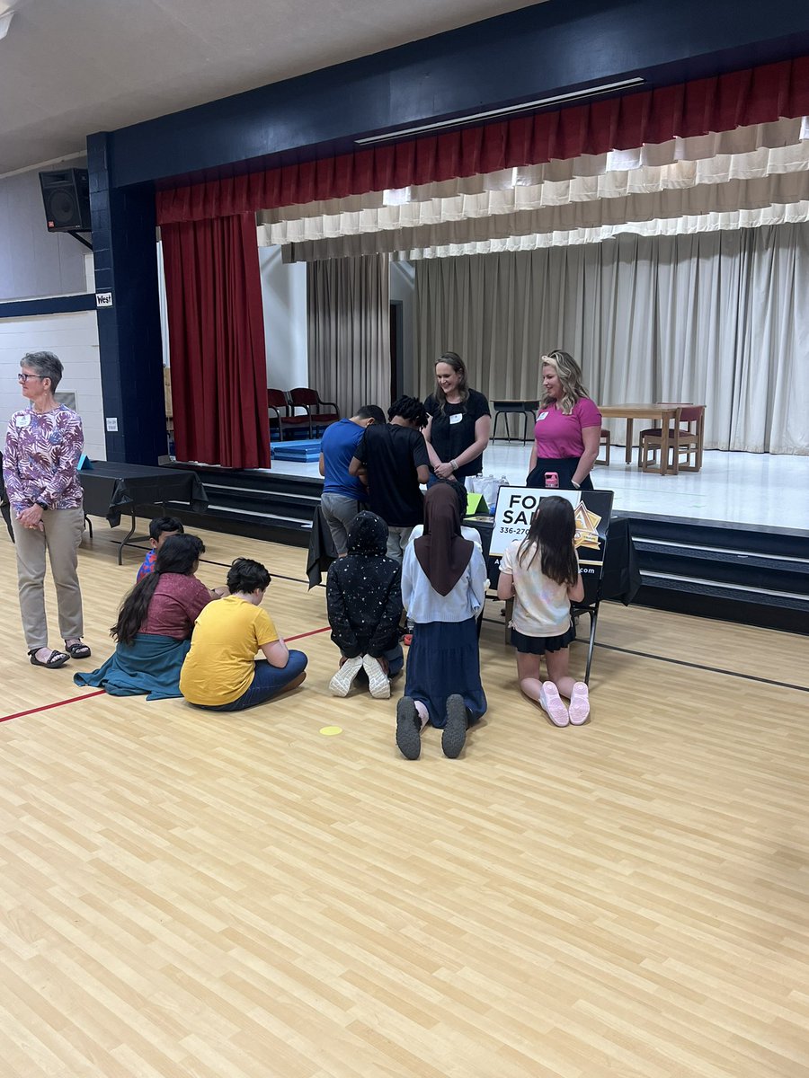 Leslie Ray tweet media