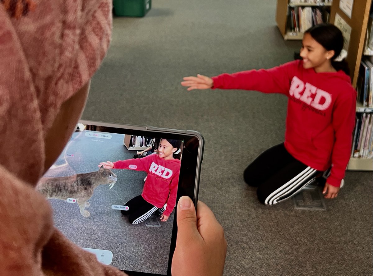 Students K-5 at Black Elk Elementary had the opportunity to make science connections with Augmented Reality using MergeEDU! #Engagement #InternationalBaccalaureate #AugmentedReality @mergeedu @Alex_MergeEDU @MPS_BlackElk @MPSTechDept @gr8mpstech @DeFreec @JSchwartzMPS