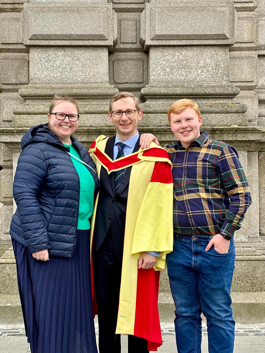 Thrilled to have been announced today as one of the new Fellows of Trinity College Dublin. Very thankful for the support of this team and of my wonderful colleagues @TCDEnglish and across the university.