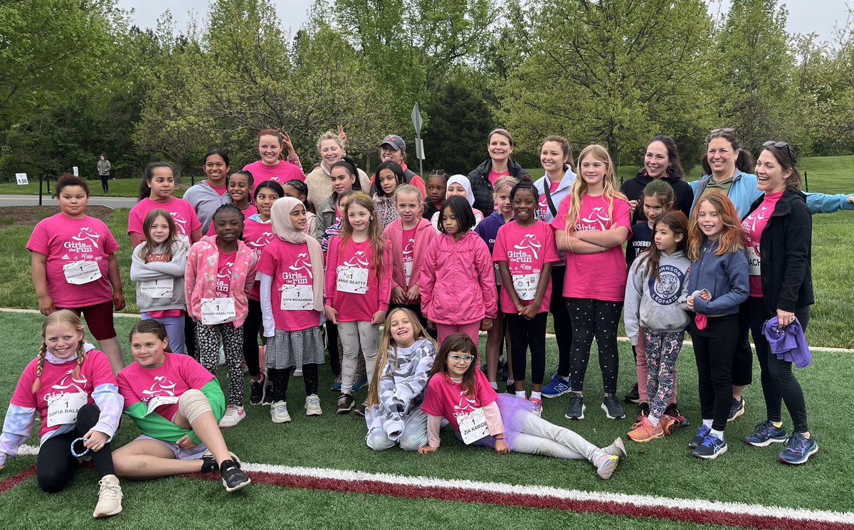 JohnsonSchoolVA's tweet photo. Congratulations to our Girls on the Run team for completing their 5K this past Sunday!  A HUGe thank you to our coaches! @gotrcvabr @cvilleschools https://t.co/j2M4q3Fw22