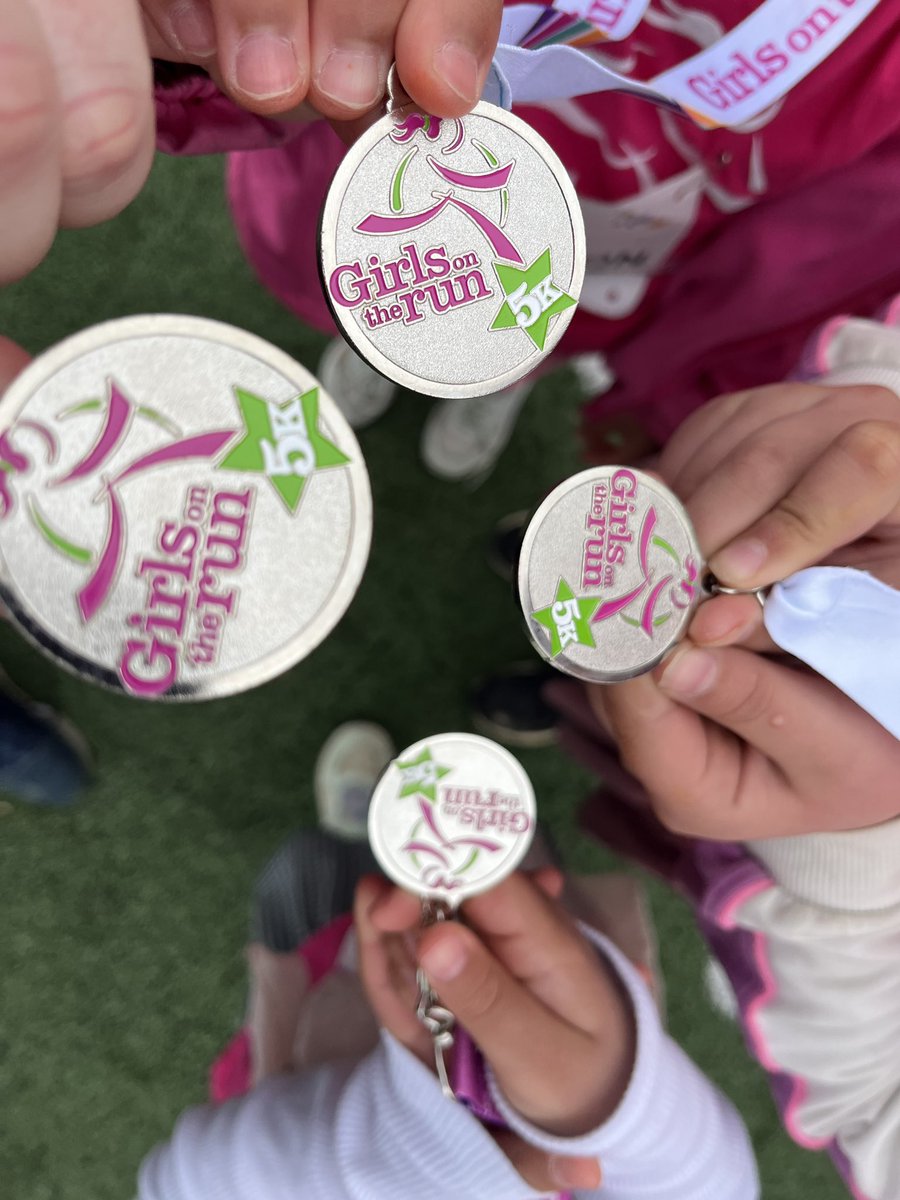 Congratulations to our Girls on the Run team for completing their 5K this past Sunday!  A HUGe thank you to our coaches! @gotrcvabr @cvilleschools