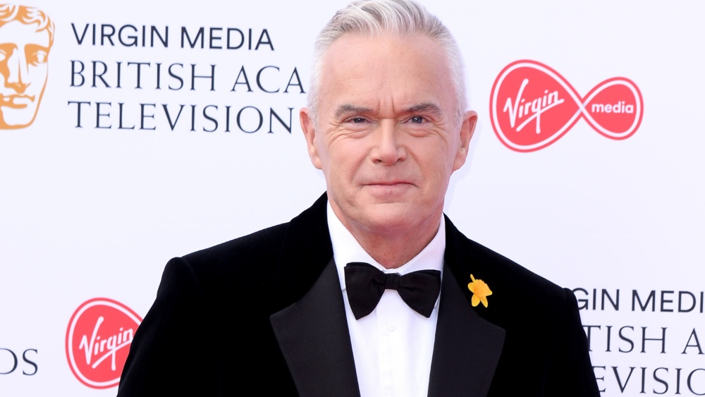 Huw Edwards dimite de la BBC por 'consejos médicos' casi 10 meses después del escándalo bit.ly/Spanish-News | #ButterWord #Spanish_News #Actrices #BBC #CineClásico #CineLatino #conciertos #CulturaPop #fanáticos #Huw_Edwards #NoticiasDeEntretenimiento #retro #viral Comenta ...