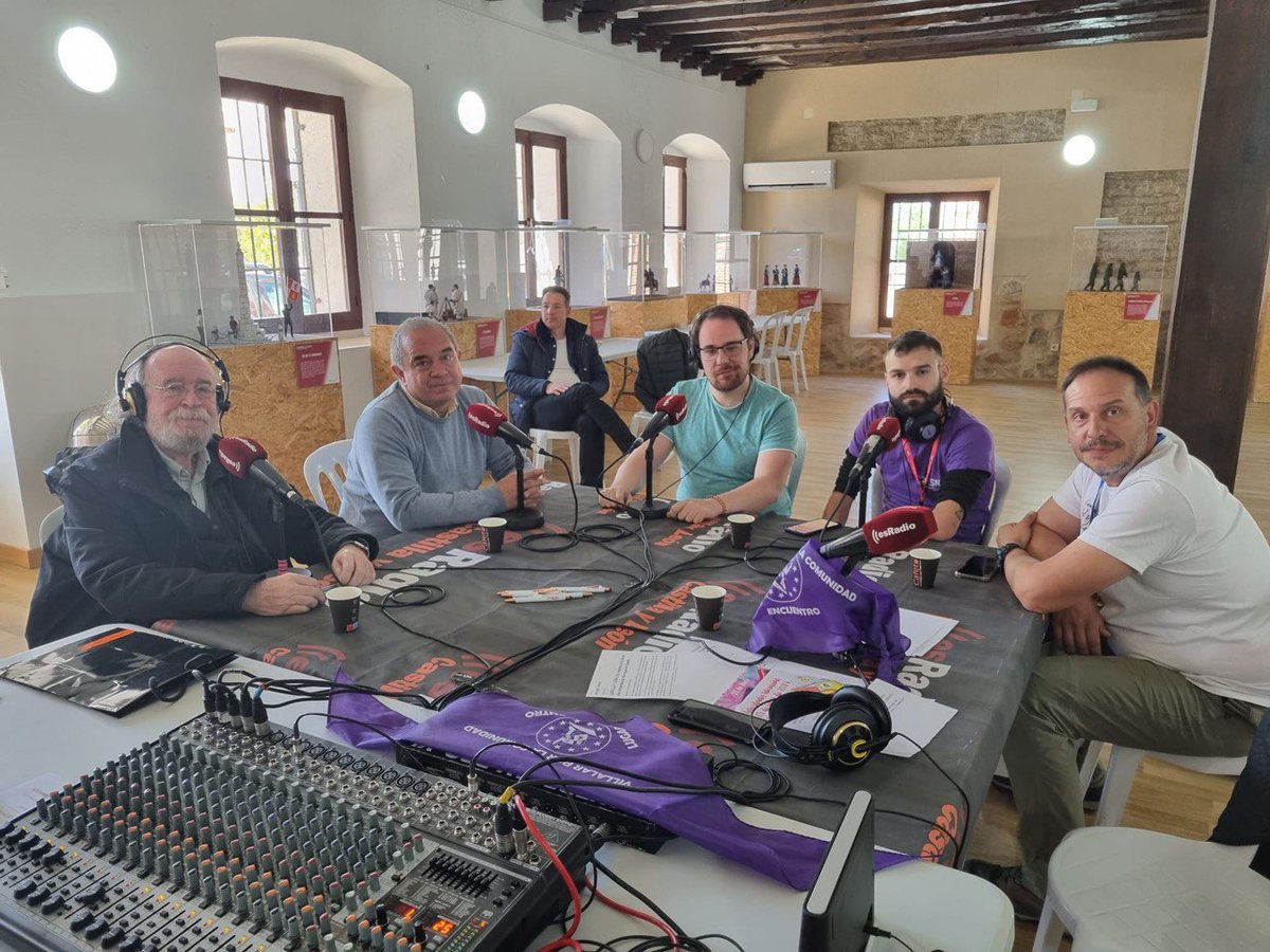 #EsLaMañanaCyL @HablamosDe @FernandoGPuga y @cjimenezalfaro. 🔹 L. A. Laguna, alcalde Villalar #DíadeCastillayLeón 🔹 @raquelalonsoher, del. territorial @jcyl. 🔹 Joaquín Díaz, etnógrafo 🔹 F. R., alcalde @ayto_uruena #DíadelLibro ☑️ #EsRadioCyL 📻 m.soundcloud.com/user-617417303…