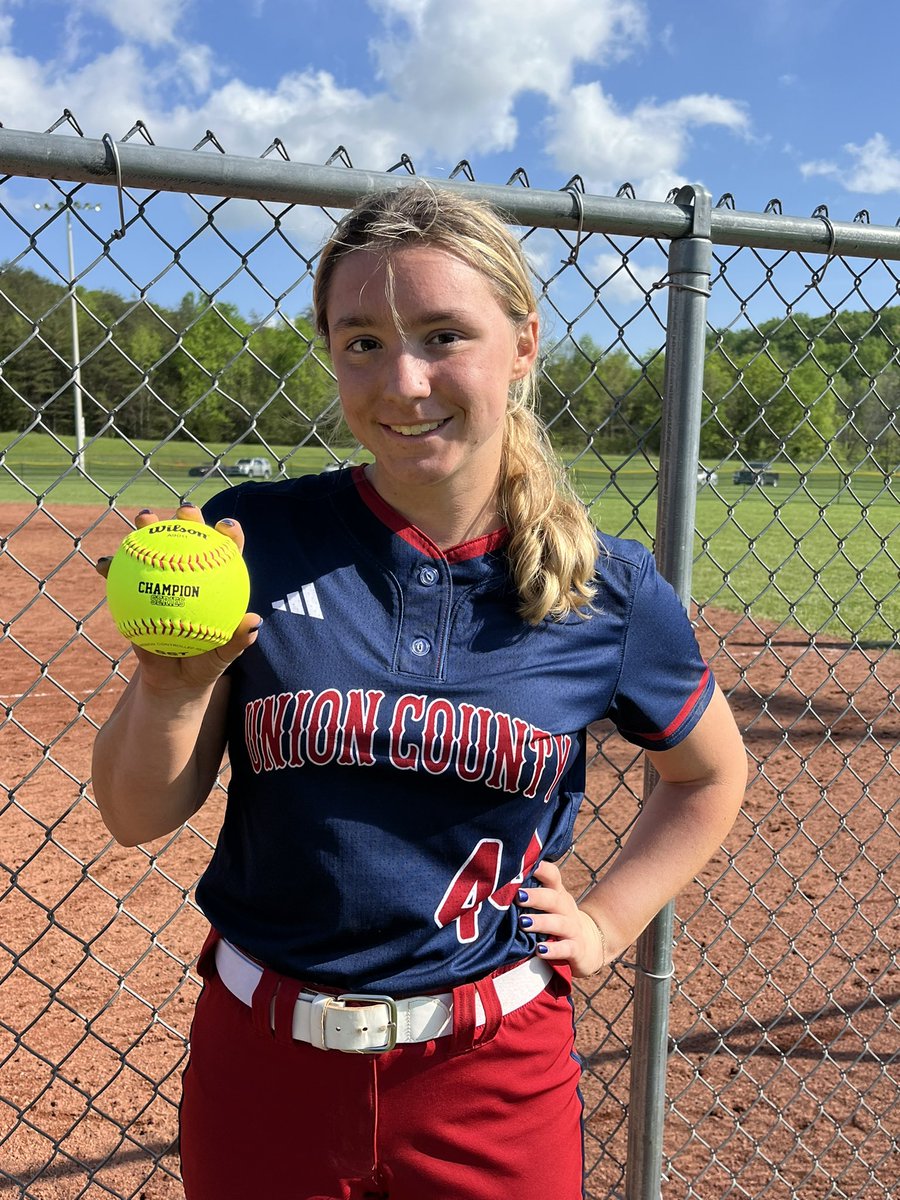 UCHS__softball's tweet photo. 🥎GREAT WEEKEND OF SOFTBALL🥎
Finished the weekend with a record of 5-1 at the Tiny Day/Red Edmonds Memorial.

🥇ALL TOURNAMENT TEAM🥇
Emma Mayes
Aleyia Satterfield
Morgan Dyer

🏆TOURNAMENT MVP🏆
Aleyia Satterfield

💣 HOMERUNS 💣
#44, Emma Mayes (3rd this year)
#5, Ava Biggs https://t.co/Vs0LuF02m4