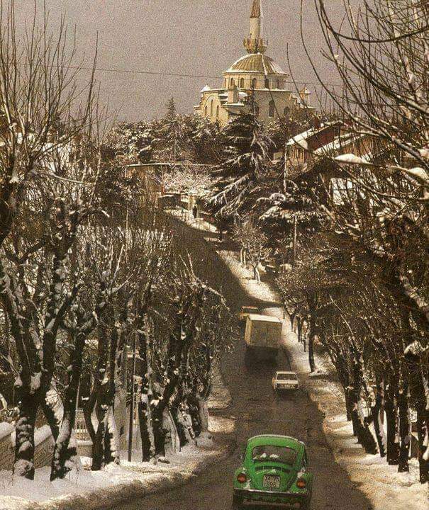 Karlı bir kış gününde Levent, 1978