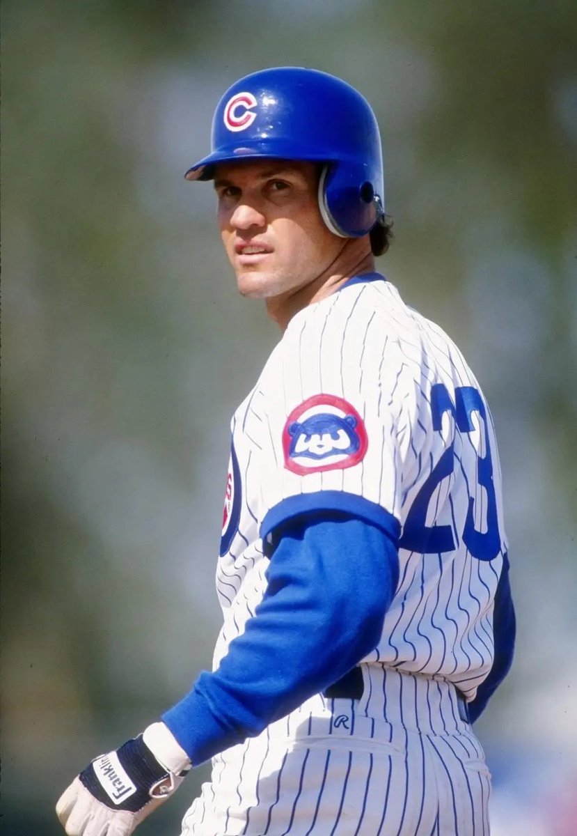 Cubs legend Ryne Sandberg will become the fifth player to receive a statue outside Wrigley Field 🙏🏼 The statue unveiling will be on June 23, 2024. The anniversary of the Ryne Sandberg game.