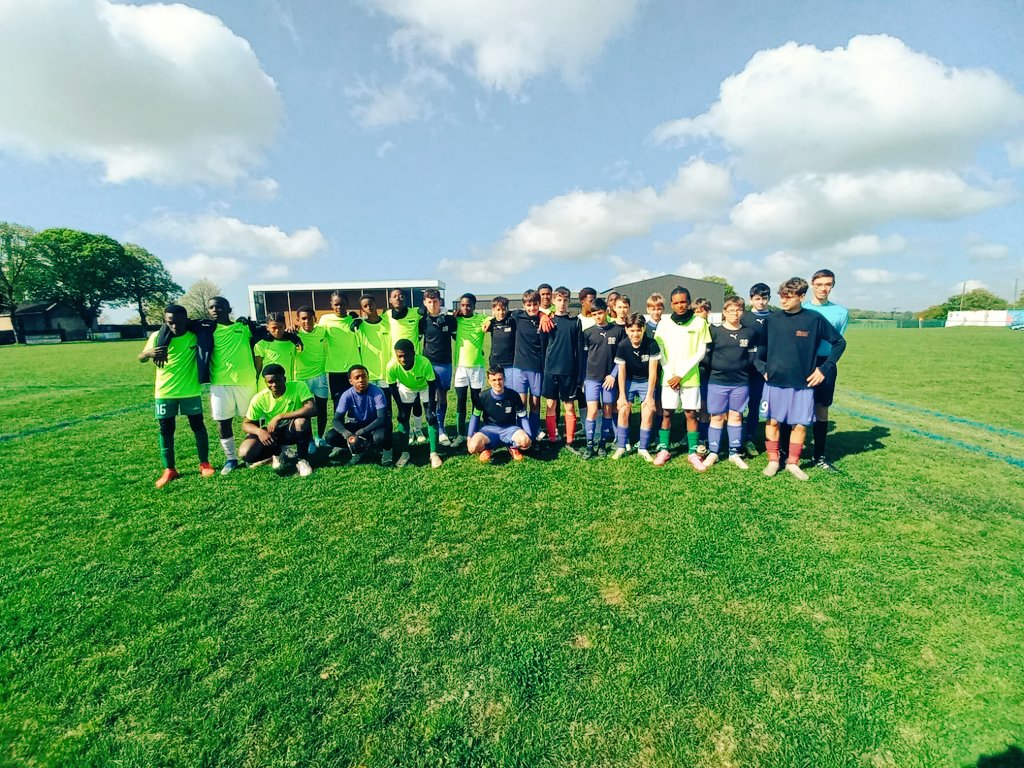 Match amical pour les jeunes de la @mfreomartinique <a href="/MFRvendee/">MFR de Vendée</a> <a href="/MPouzauges/">MFR CFA Pouzauges</a>