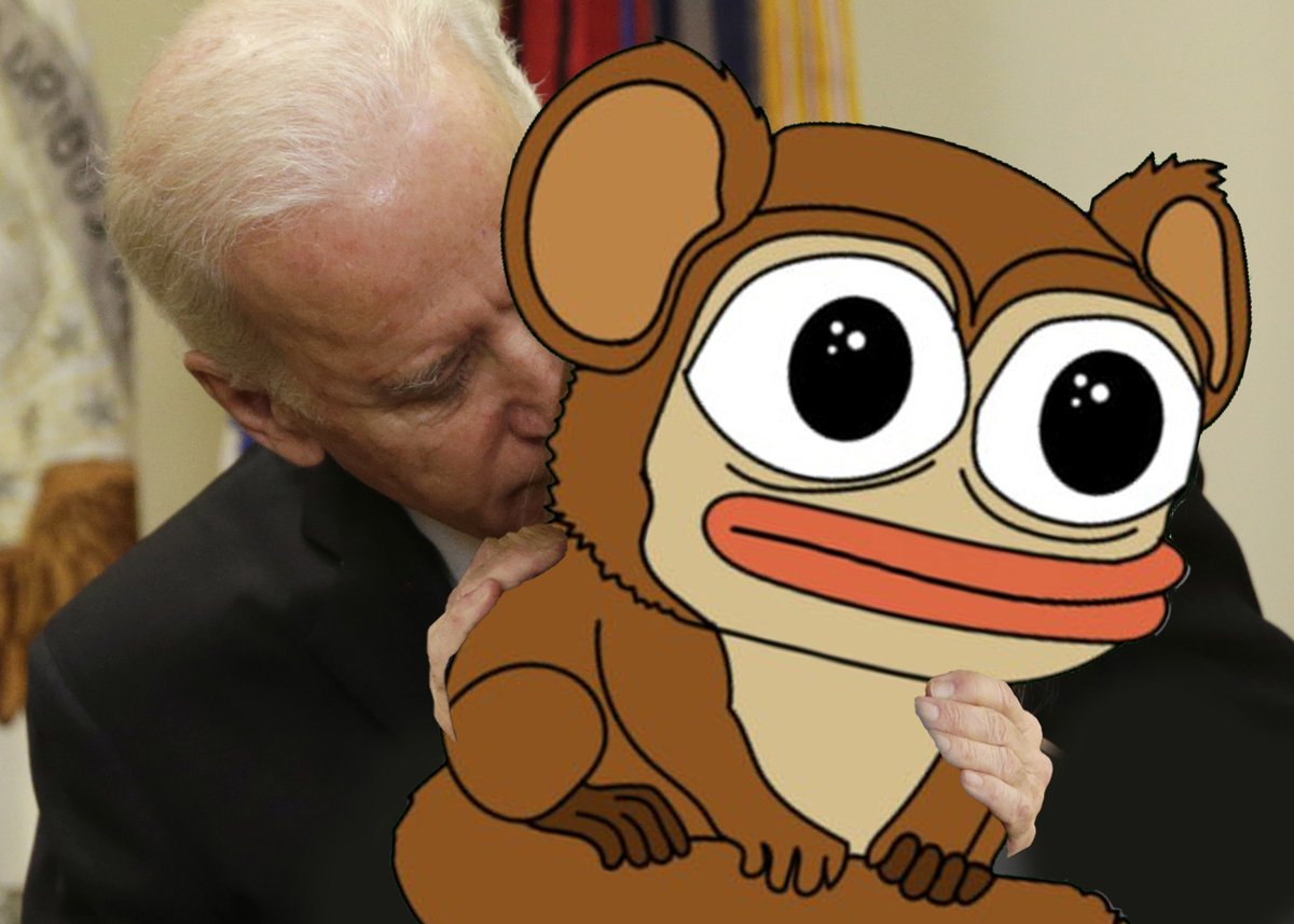 mort_solana's tweet photo. WHY YOU SNUGGLE UP SO CLOSE @boden4pres!?!?!? https://t.co/Djw5K3Isob