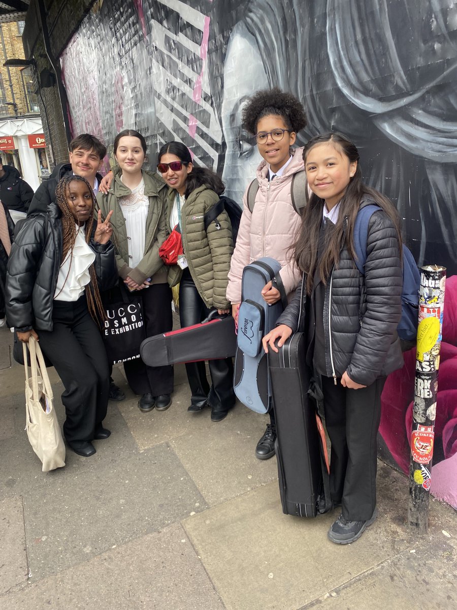 Whitefield students in Camden Town en route to performing at the @RoundhouseLDN as part of the 11th @misst_music Gala Concert this evening. We hope they have an amazing time! 🎶