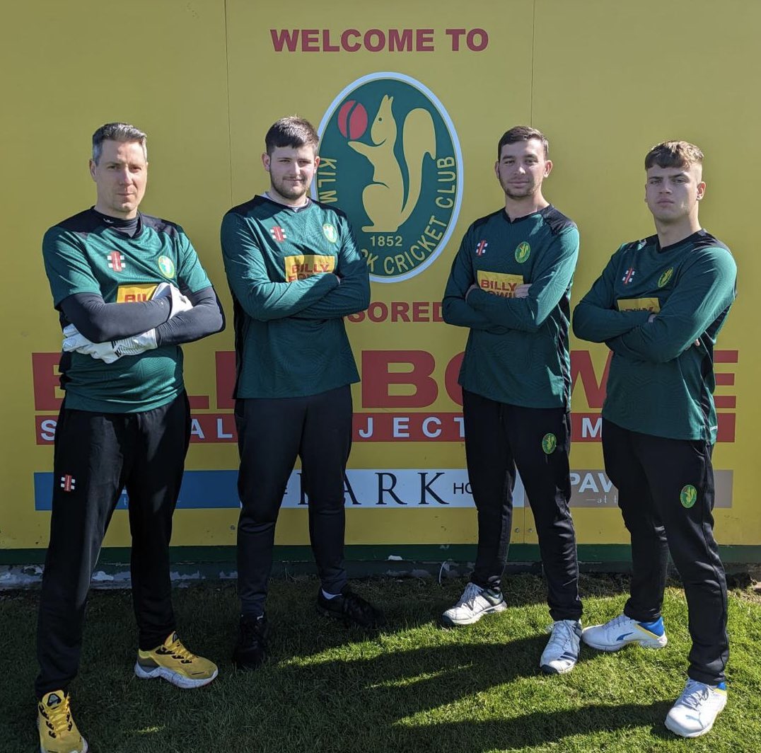 The team took some time to get some photos in their new kit for the 2024 season. Thanks to <a href="/BBTankers/">Billy Bowie Tankers</a> and <a href="/TPHKilmarnock/">The Park Hotel</a> for their continued support! 🟢🟡🏏