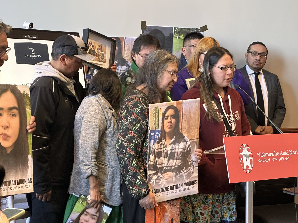 Calls this morning at Queen’s Park by First Nations families, leadership, for the Thunder Bay Police Service @tbpsmedia and the Thunder Bay Police Service Board to be disbanded. Families of Mackenzie Moonias, 14, Jenna Ostberg, 21, Corey Belskey, are here along with @NANComms