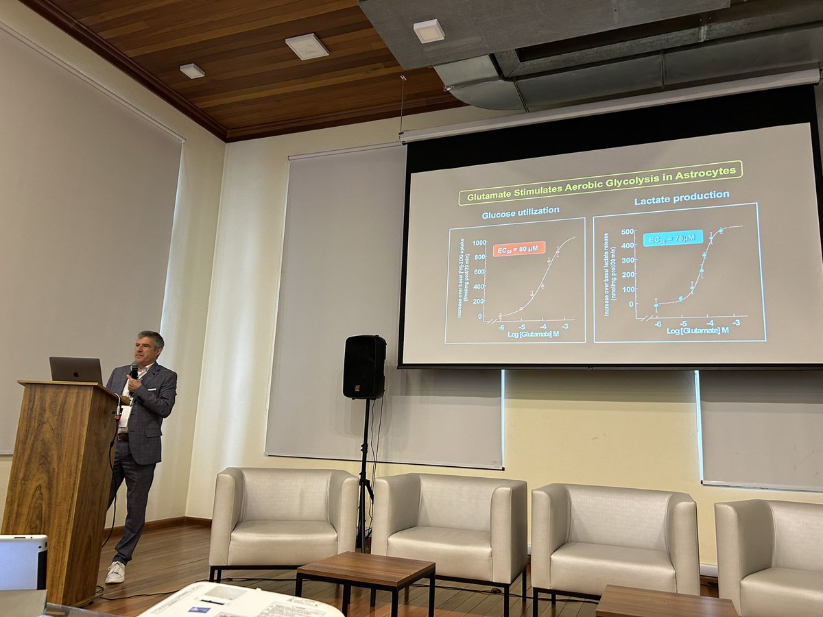 The one and only #LucPellerin from @UnivPoitiers speaking about the lactate shuttle importance to brain function in the #AAICNeuroPOA opening lecture!