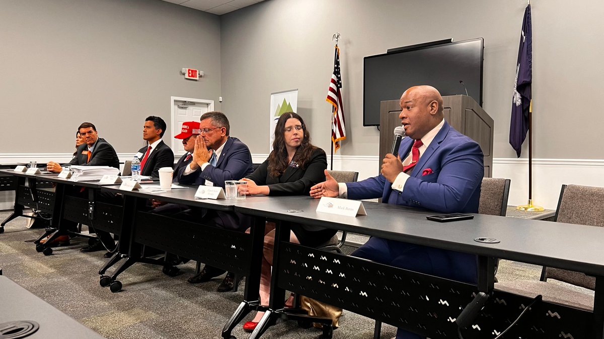 Here at Western Upstate Association of REALTORS® for a Candidate Forum to speak about how I can help the 3rd District of SC be greater than it’s been. If you would like to volunteer or donate go to markburns.org #MarkBurnsForCongress #TrumpEndorsed #Trump2024 #MAGA