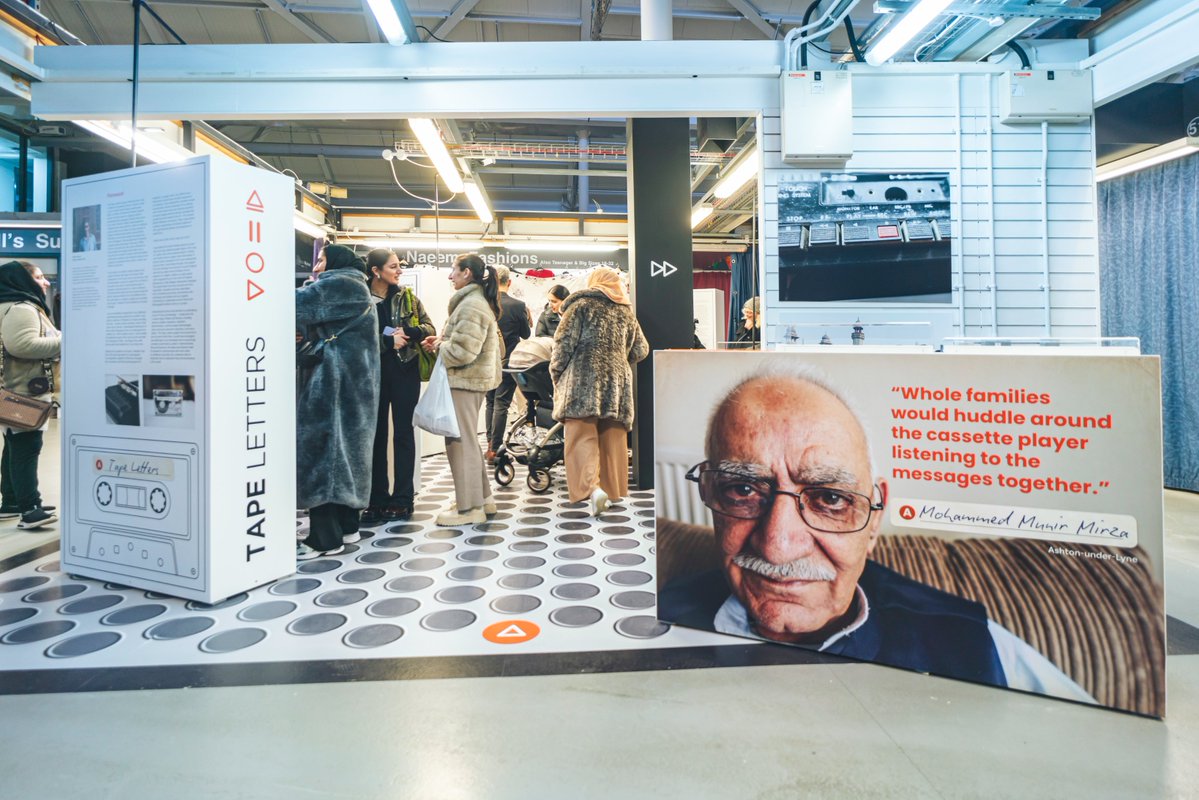 TapeLetters's tweet image. Have you visited the Tape Letters Exhibition at Ashton Market?

The exhibition launched in February 2024 and will be up until August 2024. The exhibition transports visitors into the stories of Tameside's Pakistani community between 1960s-80s.