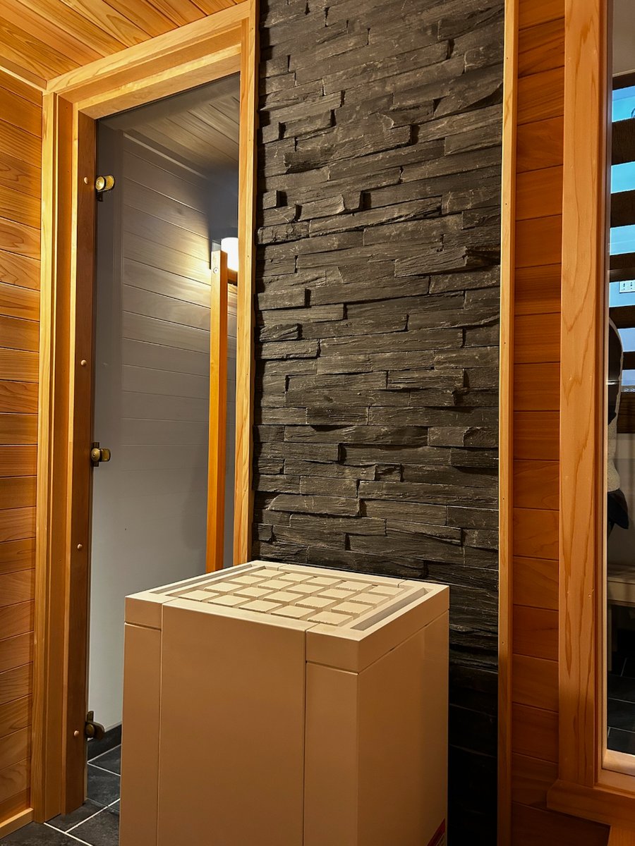 #saunainspo for your monday ⚡

Obsessed with the Cedar + black stone backsplash combo in this project 🪨

#indoorsauna #customsauna #homesauna #sauna #saunadesign #saunatherapy #cedarsauna #naturalwellness #homefitness #electricsauna #luxurysauna #interiordesign