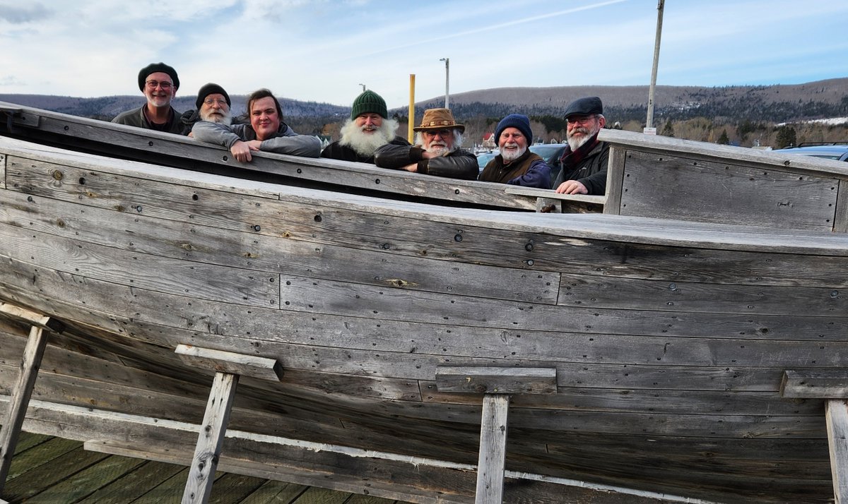 April 23 #TuesdayNightTunes starts at a special time, 6 pm for Tunes and Tales of the Sea: History and Songs by The Taproom Growlers. #FreeAdmission #nightatthemuseum