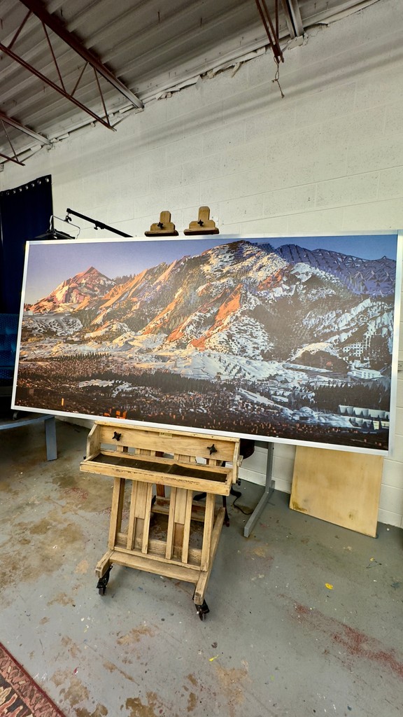 Android_Jones's tweet image. Thanks so much for coming out for 420 at Boulder Built and for all the love on this new Flatirons piece &quot;Left Hand Winter Sunrise.&quot; 
Excited to finally see this collaboration in person on the visionary artist series craft jars- now in stores! 

#boulderbuilt #boulder #colorado