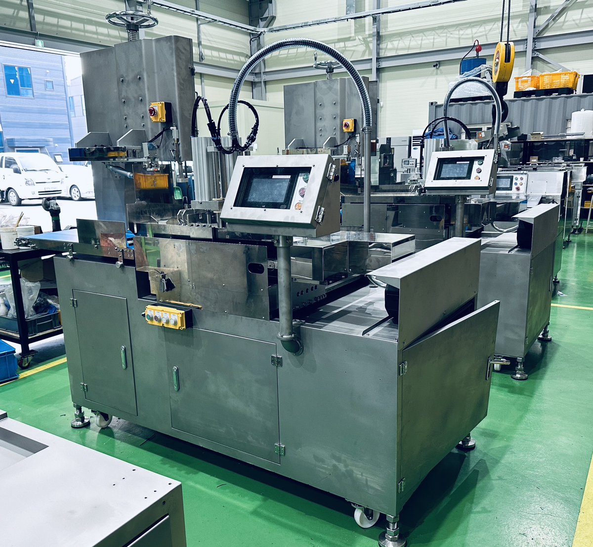 Food_machin's tweet image. Newly developed bone cutting clamp system for ORION-Xp, Automated bone saw SRS380. This has been designed specially for hard bone cutting such as Beef leg bones. #bonesaw #meatsaw #meatmachine #bonecutter #bonecutting #Orion-xp #SRS380