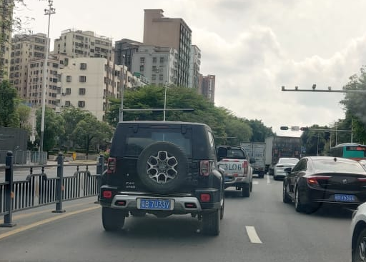 Spotted @Mahindra_Auto Thar look a like in Shenzhen , China @anandmahindra