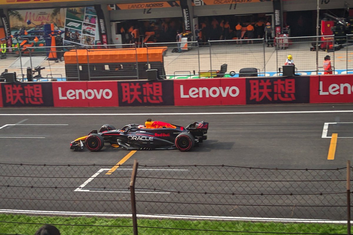 zeroshan's tweet photo. After 5 years, finally #F1 is back in Shanghai! https://t.co/m9khUK3J9K