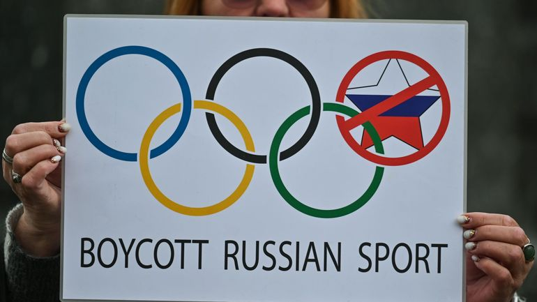veraizmaylova41's tweet photo. #flash_mob #BOYCOTTE_RUSSIAN_SPORT
Поддержи международный Флешмоб flash mob https://t.co/EA8lVx6LOF