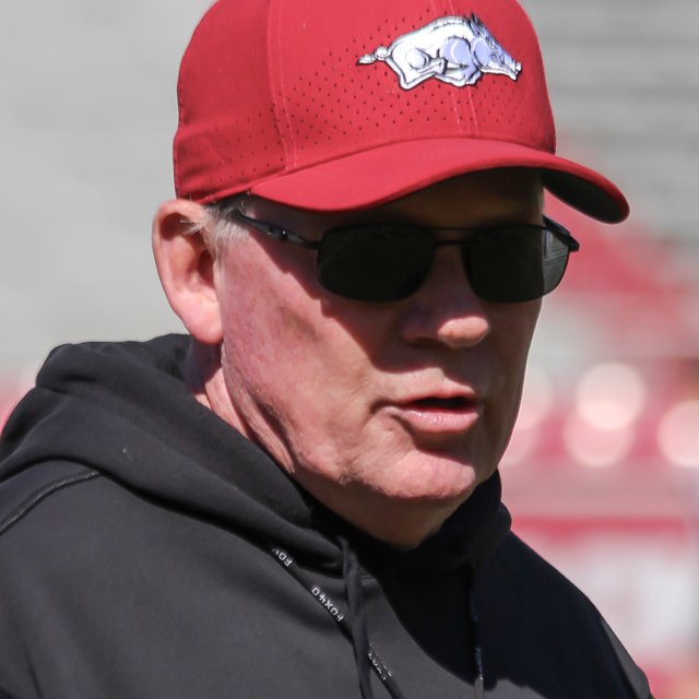 Arkansas Football Scholarship Distribution for 2024 - Here's an updated look at where things stand by position, classification and overall with the Razorback roster #wps #arkansas #razorbacks (FREE): 247sports.com/college/arkans…
