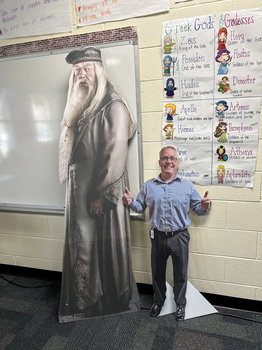 FortMeigs4's tweet photo. ⁦@FortMeigsCooper⁩ get to hang out with Dumbledore and his army this week! https://t.co/ZdvnZ9FCRg