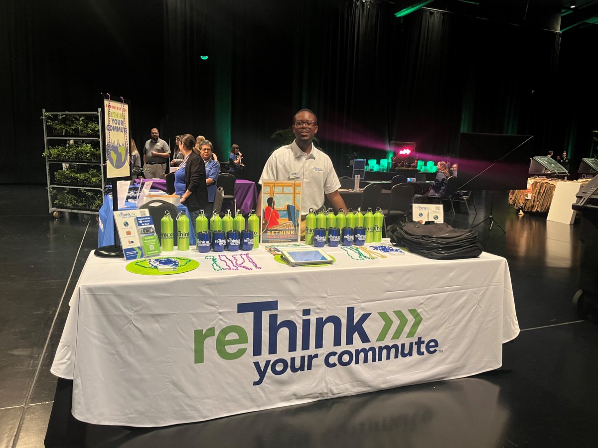 reThink Your Commute was grateful to be a part of Universal Orlando’s GreenFest on April 18! The team was able to help inform hundreds of Universal Team Members of ways to reThink their commute to work. #reThinkYourCommute #Universal