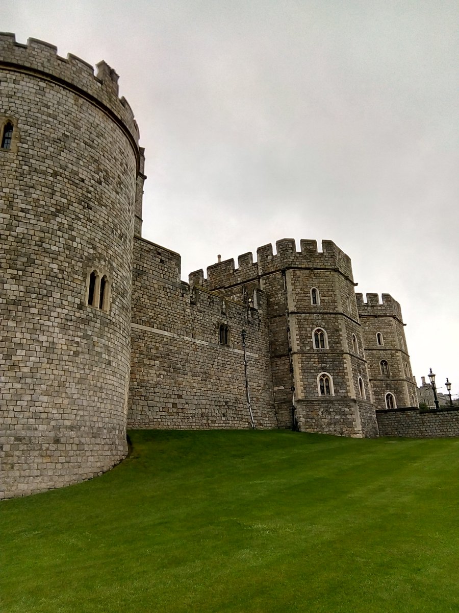The Windsor Castle is the Longest-Occupied Palace in Europe. Construction started under William the Conqueror. Visit the Windsor Castle on the 14 day tour of Europe. bit.ly/3UhmlLK

#TourGoals #VisitEurope #VisitBritain #GrandCenturyCruises