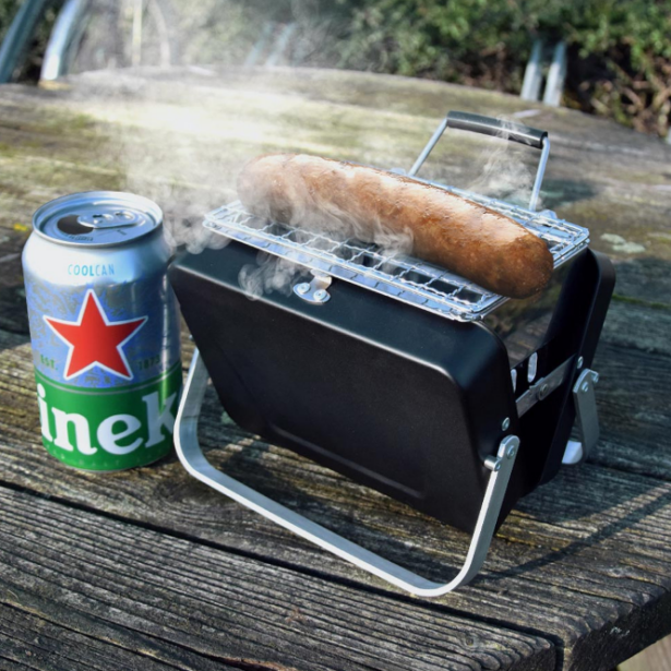 INTOUCH_RUGBY's tweet photo. FATHER’S DAY >>>>> World’s Smallest BBQ from https://t.co/E4OucqSf4T “it’s an absolutely brilliant gitft idea !!!” InTouch Rugby relaxing and bbq editor! @Menkind ... now live @ https://t.co/mfuNWdJEhw ! #menkind #fathersday #ad #bbq https://t.co/ROSRyKsi8C