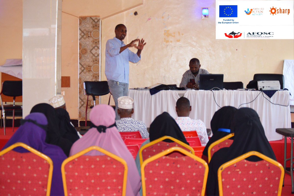 AFOSCKENYA's tweet image. Today @AFOSCKENYA  with support from @FaithtoActionet  convened reproductive health rights and gender based violence sensitation meeting in Takaba  Mandera West, outskirts of Mandera @EUinKenya @namengeson 
#sharpproject